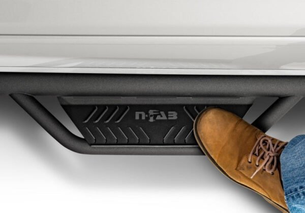 N-Fab Podium LG 99-16 Ford F-250/F-350 Super Duty Crew Cab 6.75ft Bed - Tex Black - Bed Access - 3in - Image 3