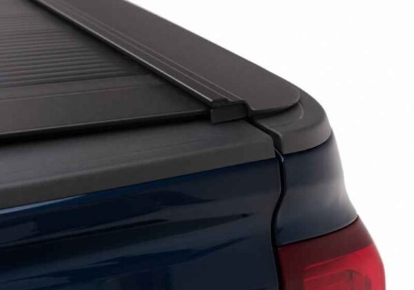 Retrax 99-06 Chevy/GMC 6.5ft Bed / 07 Classic w/ Stake Pocket (Elec Cover) PowertraxONE MX - Image 4