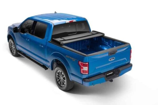Lund 05-15 Toyota Tacoma (6ft. Bed) Genesis Elite Tri-Fold Tonneau Cover - Black - Image 10