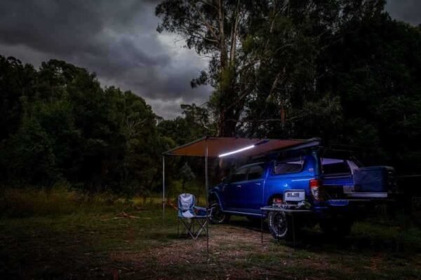 ARB Aluminum Awning Kit w/ Light 8.2ft x 8.2ft (Includes Light Installed) - Image 4