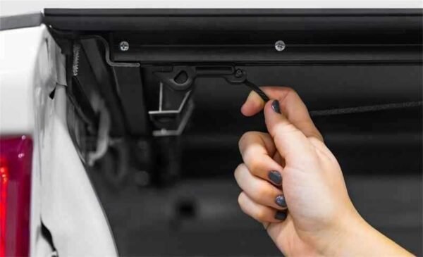 Access LOMAX Tri-Fold Cover Black Urethane Finish 19+ Chevrolet Silverado 1500 - 5ft 8in Bed - Image 6