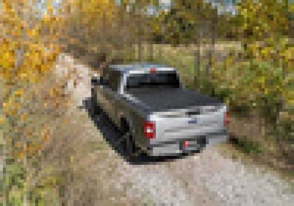 BAK 19-21 GM Sierra 1500 (Carbon Pro Bed Cover) Revolver X4s 5.9ft Bed Cover - Image 4